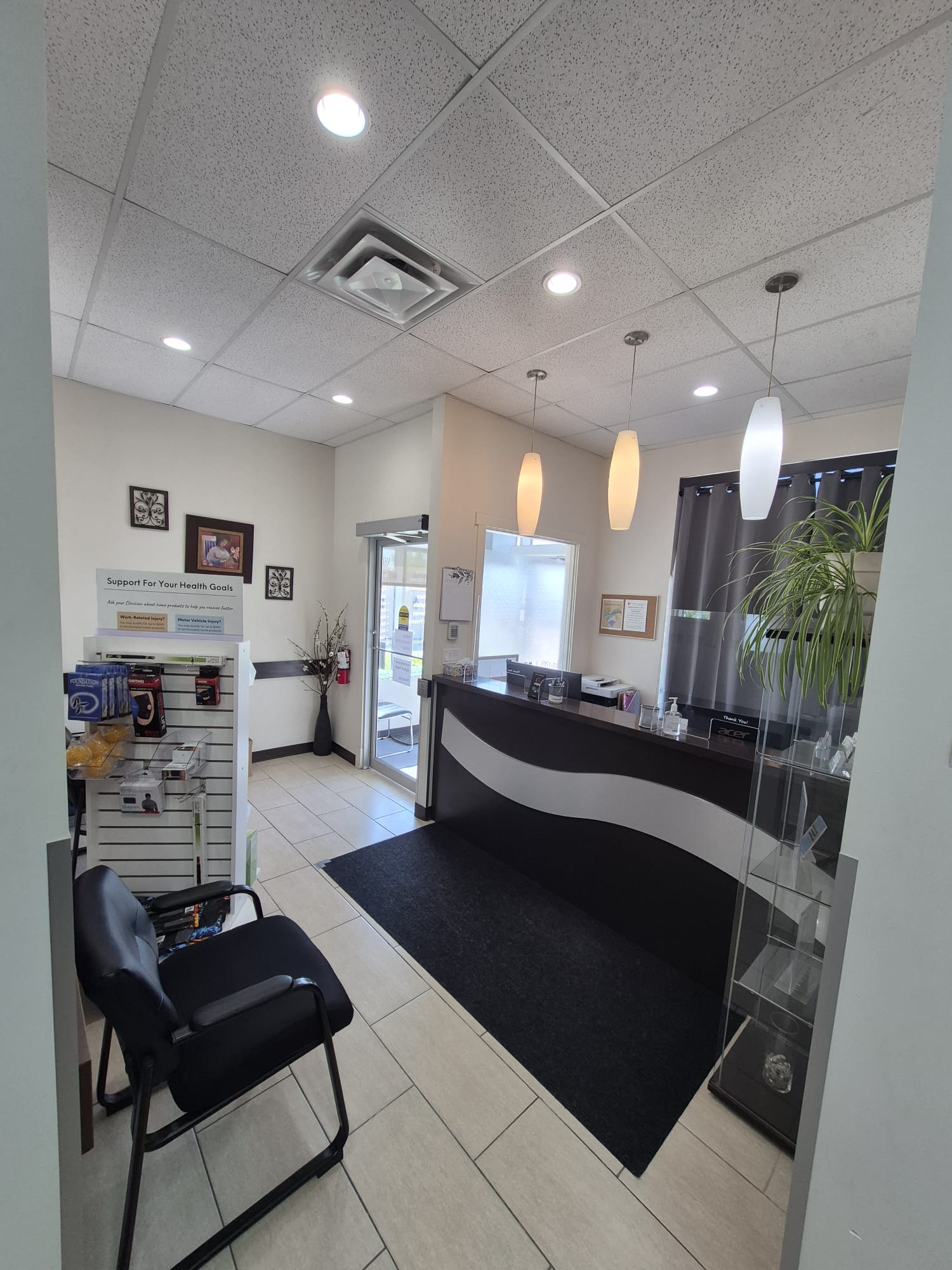 country hills reception area